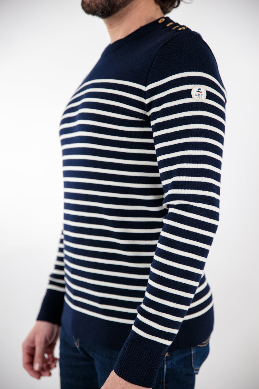 Striped sailor sweater with round neckline