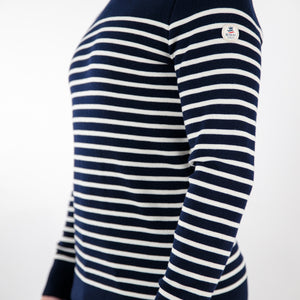 Striped sailor sweater with round neckline