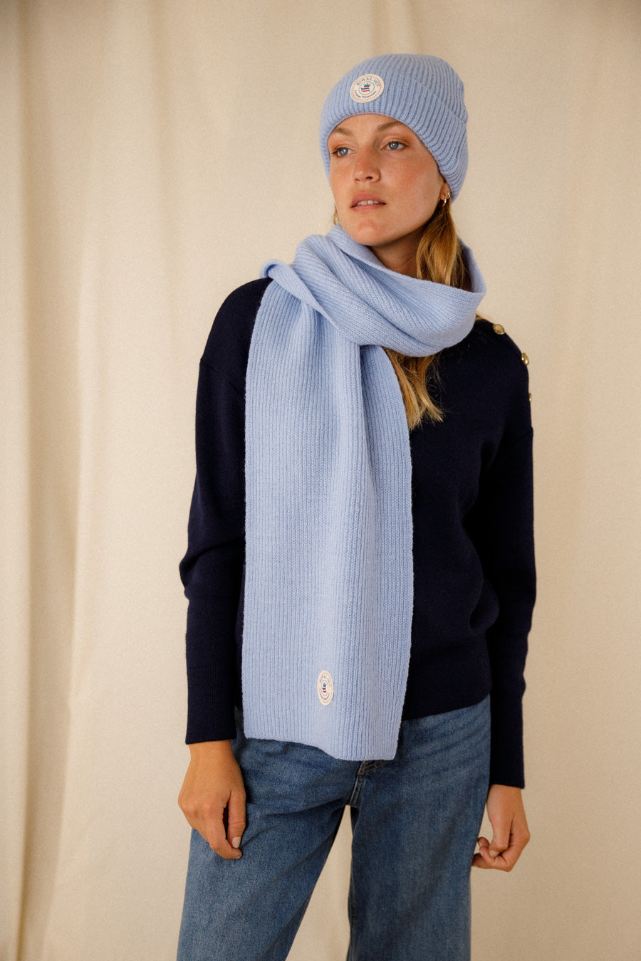 Romeo plain scarf