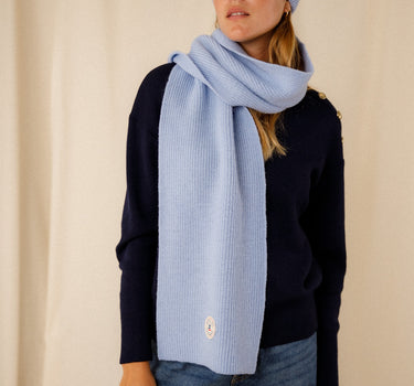 Romeo plain scarf