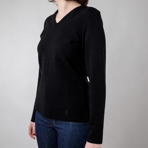 Classic v-neck sweater 100% merino