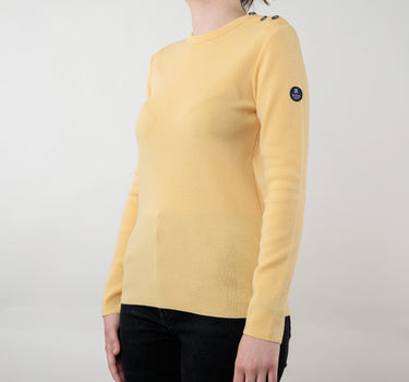 Plain sailor sweater