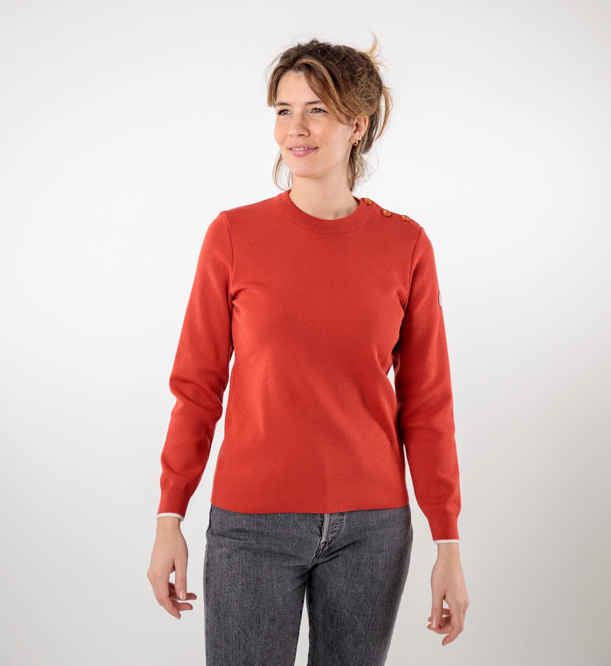 Plain sailor sweater with round neckline